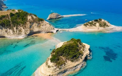 Vacanța în Grecia se schimbă radical. Amenzi de 60.000 de euro pentru români pe plajă