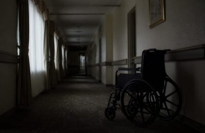 Studiul pe 955.105 persoane căsătorite indică un risc mai mare de demență la soții partenerilor diagnosticați