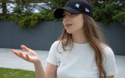 Un adolescent din trei are probleme de somn, iar telefonul și stresul le agravează