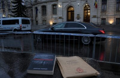Fosta șefă de comunicare a lui Andrew Tate anunță despărțirea profesională și îl acuză de aroganță