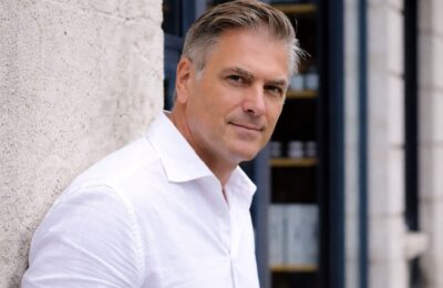 Mircea Radu a publicat o fotografie rară cu fiica sa Clara la un an după divorț