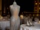 Alix Earle a atras reacțiile fanilor cu o rochie Gucci argintie la cina „Caring for Women”